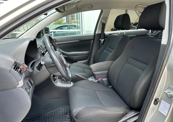 Toyota Avensis cena 23000 przebieg: 245000, rok produkcji 2008 z Gdańsk małe 781